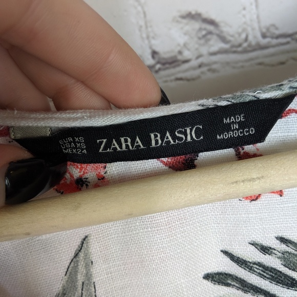 Zara Basic floral blouse - Picture 3 of 4